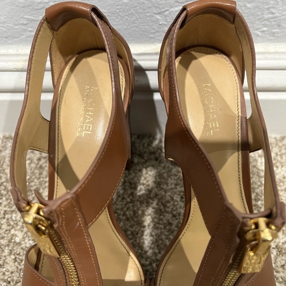 Michael Kors Women's Berkley T-Strap Platform Dress Sandals - Picture 8 of 10
